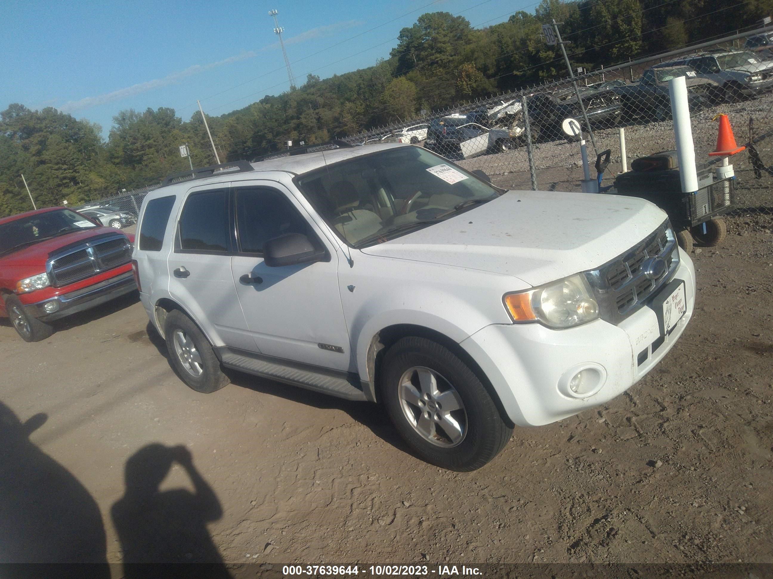 FORD ESCAPE 2008 1fmcu03138kc06401