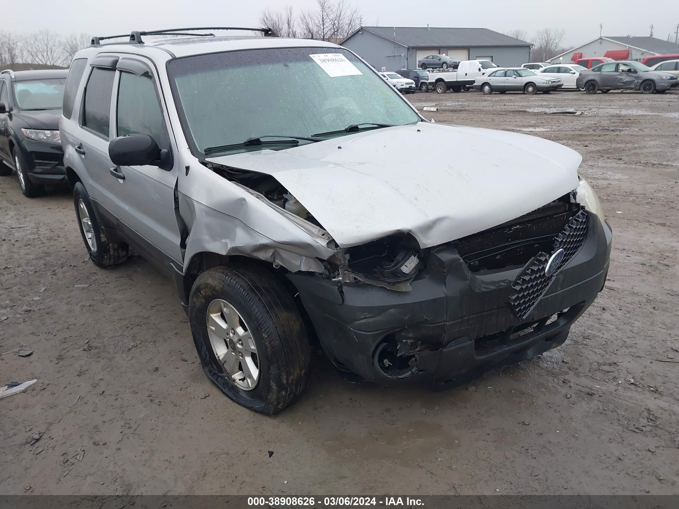 FORD ESCAPE 2007 1fmcu03147kb25471