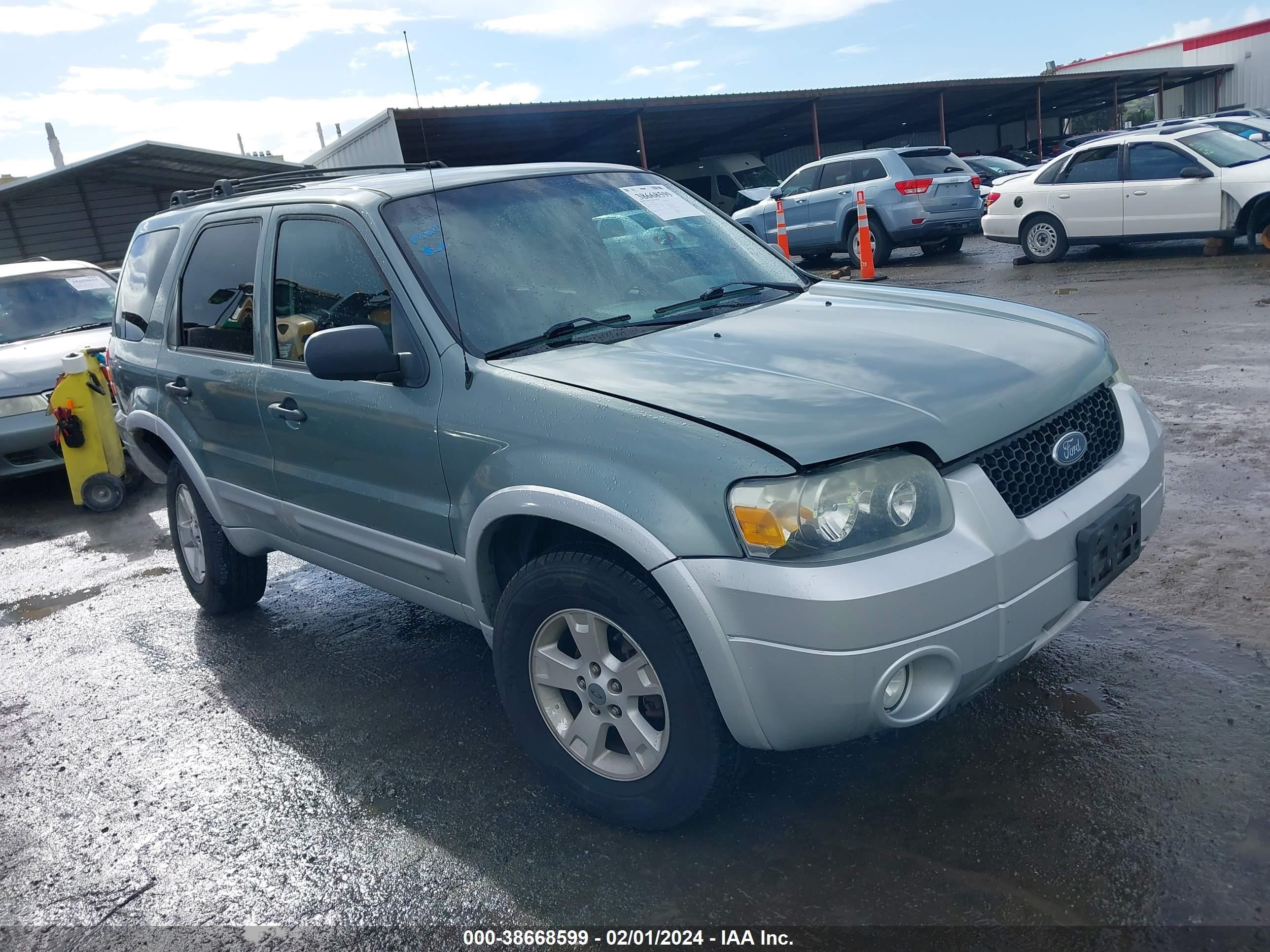 FORD ESCAPE 2007 1fmcu03167kb98051