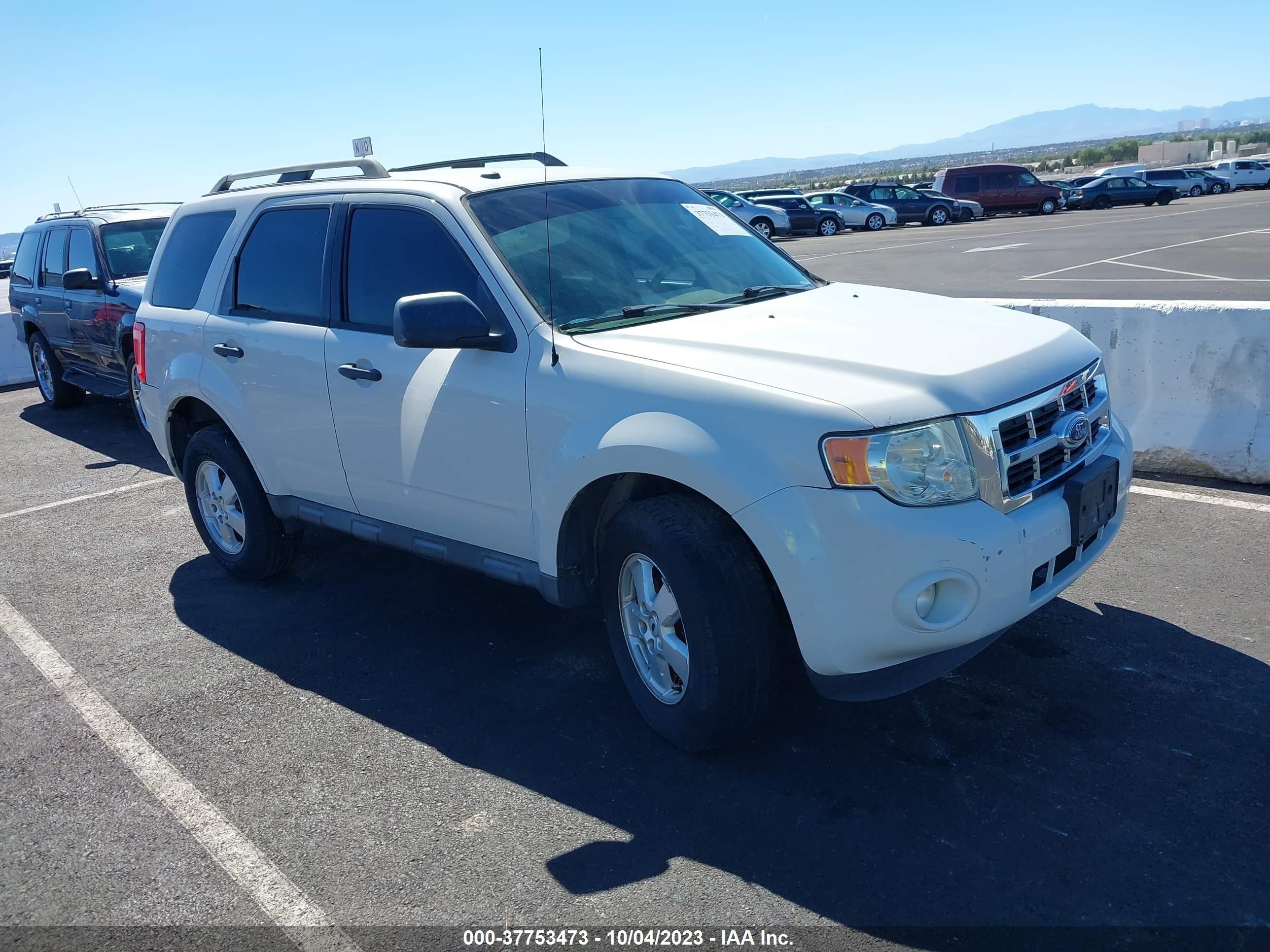 FORD ESCAPE 2009 1fmcu03709ka92900