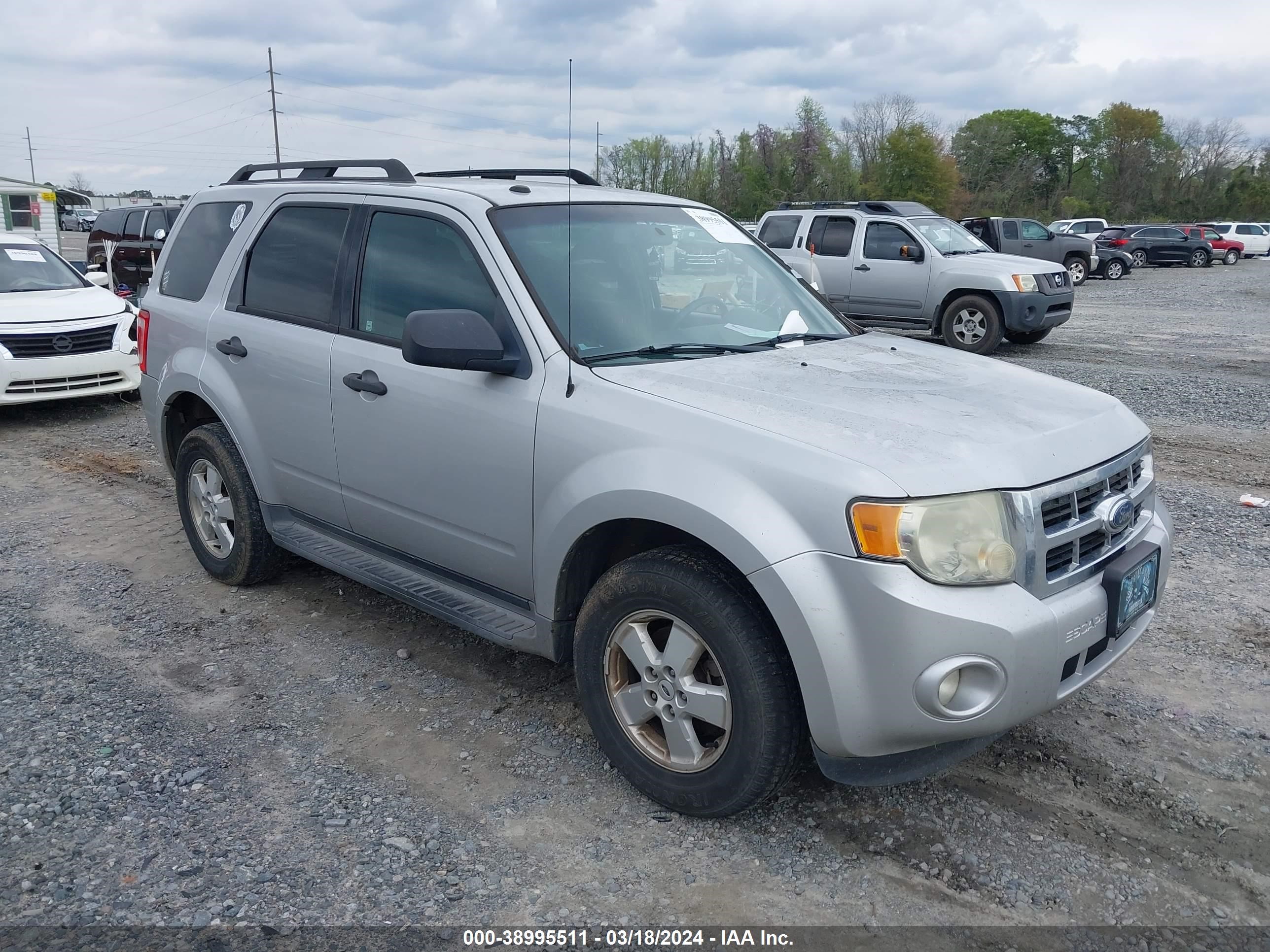 FORD ESCAPE 2009 1fmcu03709kb08917