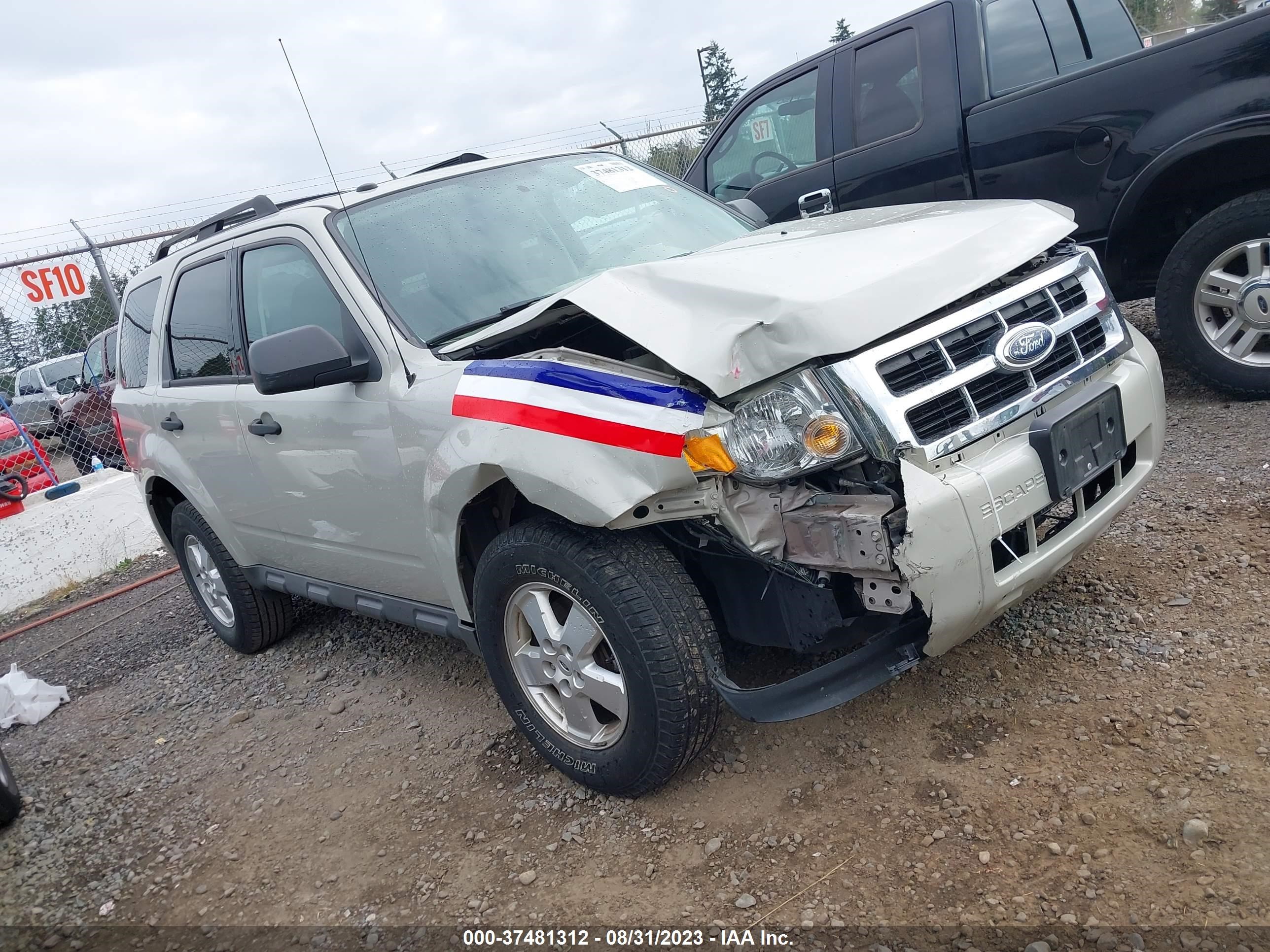 FORD ESCAPE 2009 1fmcu03719kb17187