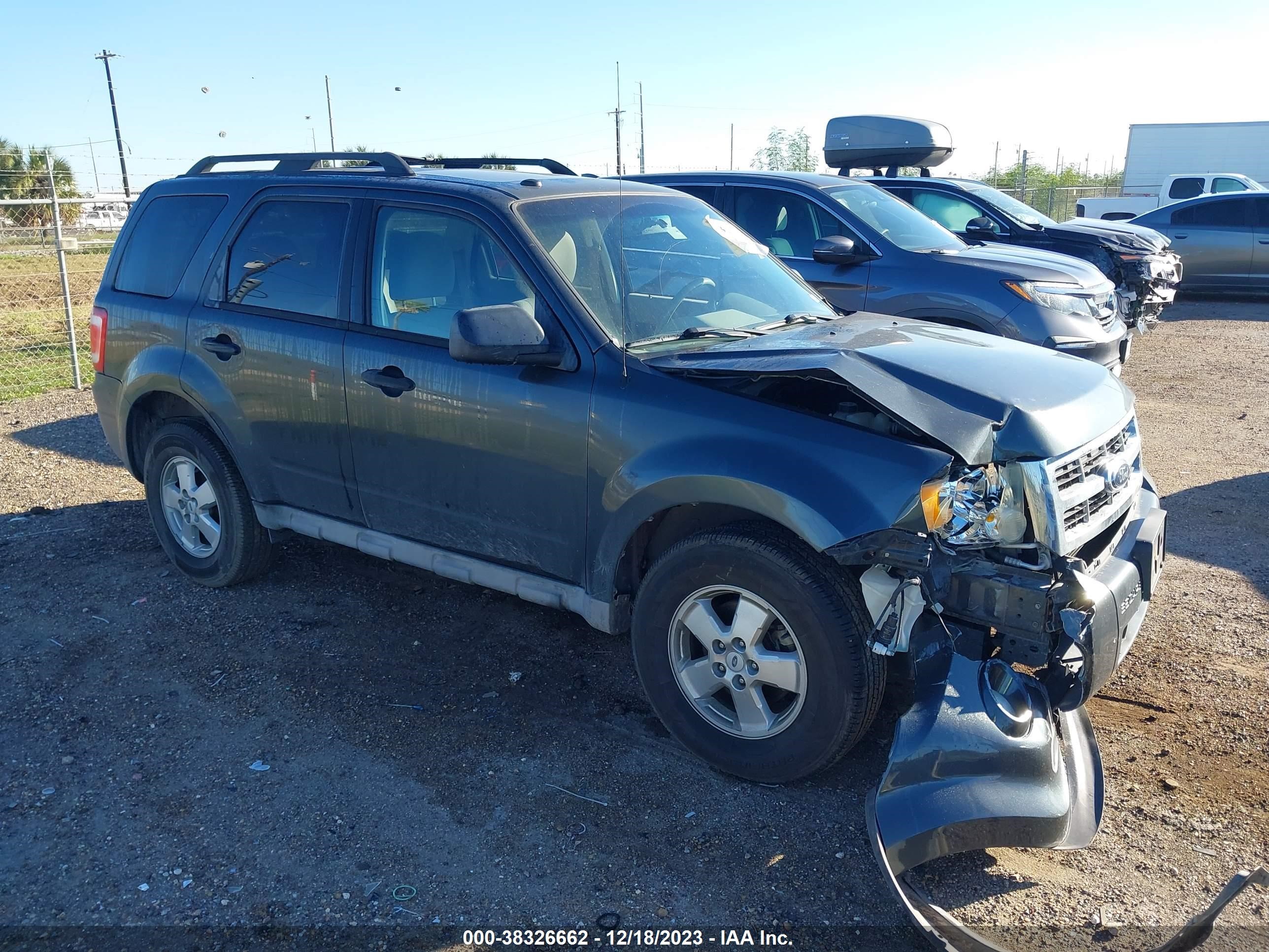 FORD ESCAPE 2009 1fmcu03g69kb01583