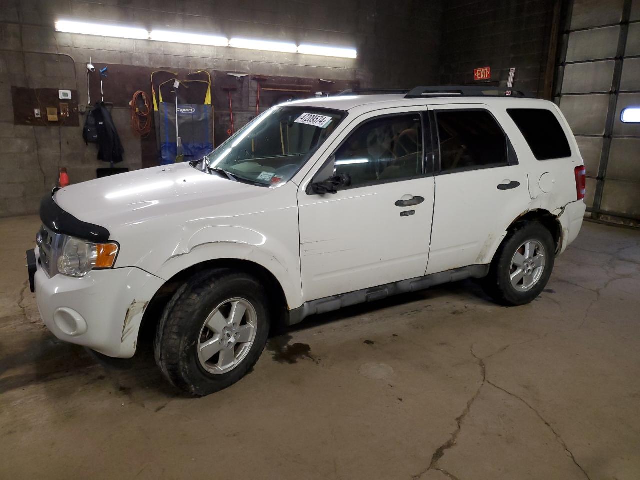 FORD ESCAPE 2009 1fmcu03g69kc10478