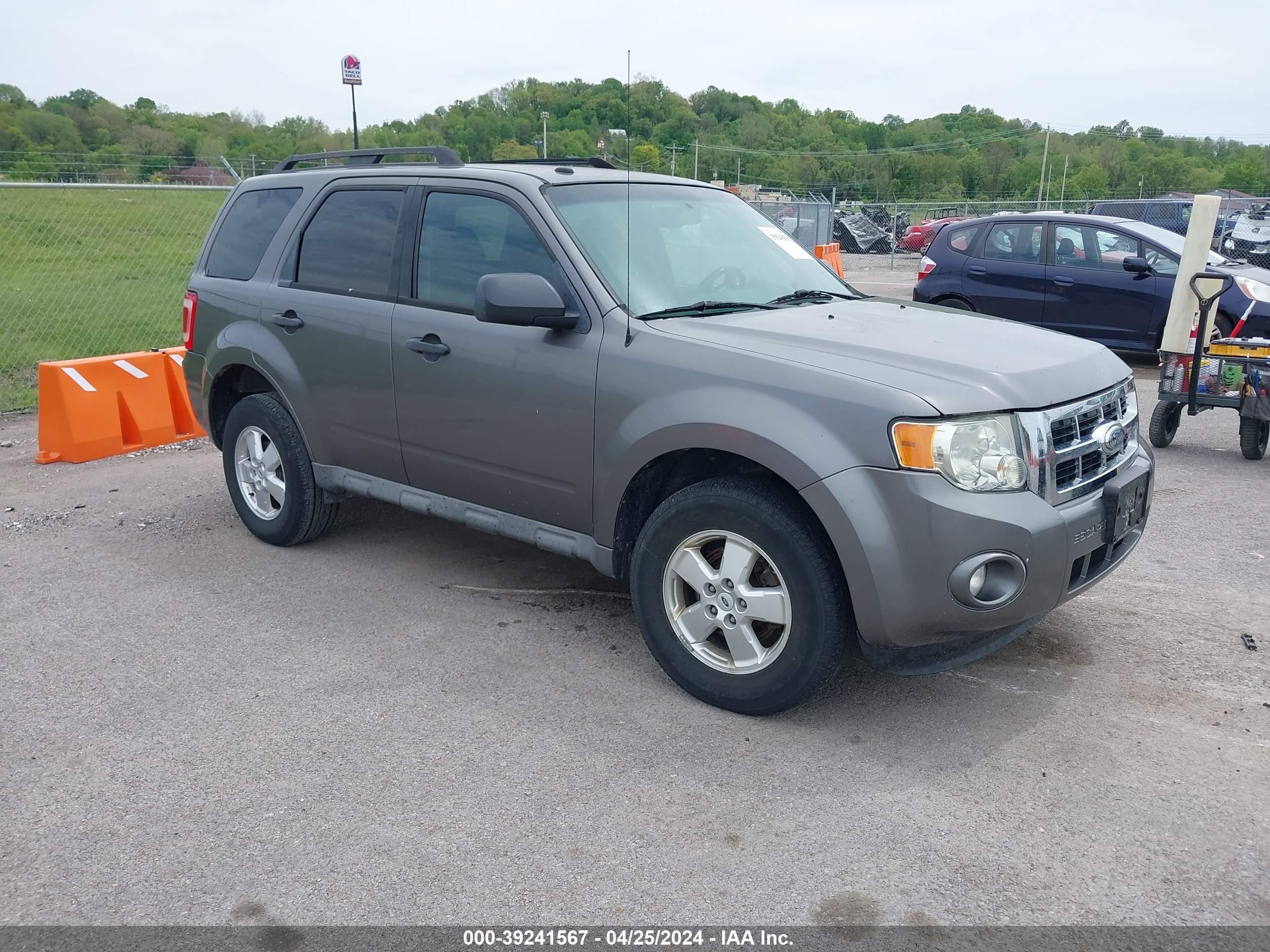 FORD ESCAPE 2009 1fmcu03gx9kb54335