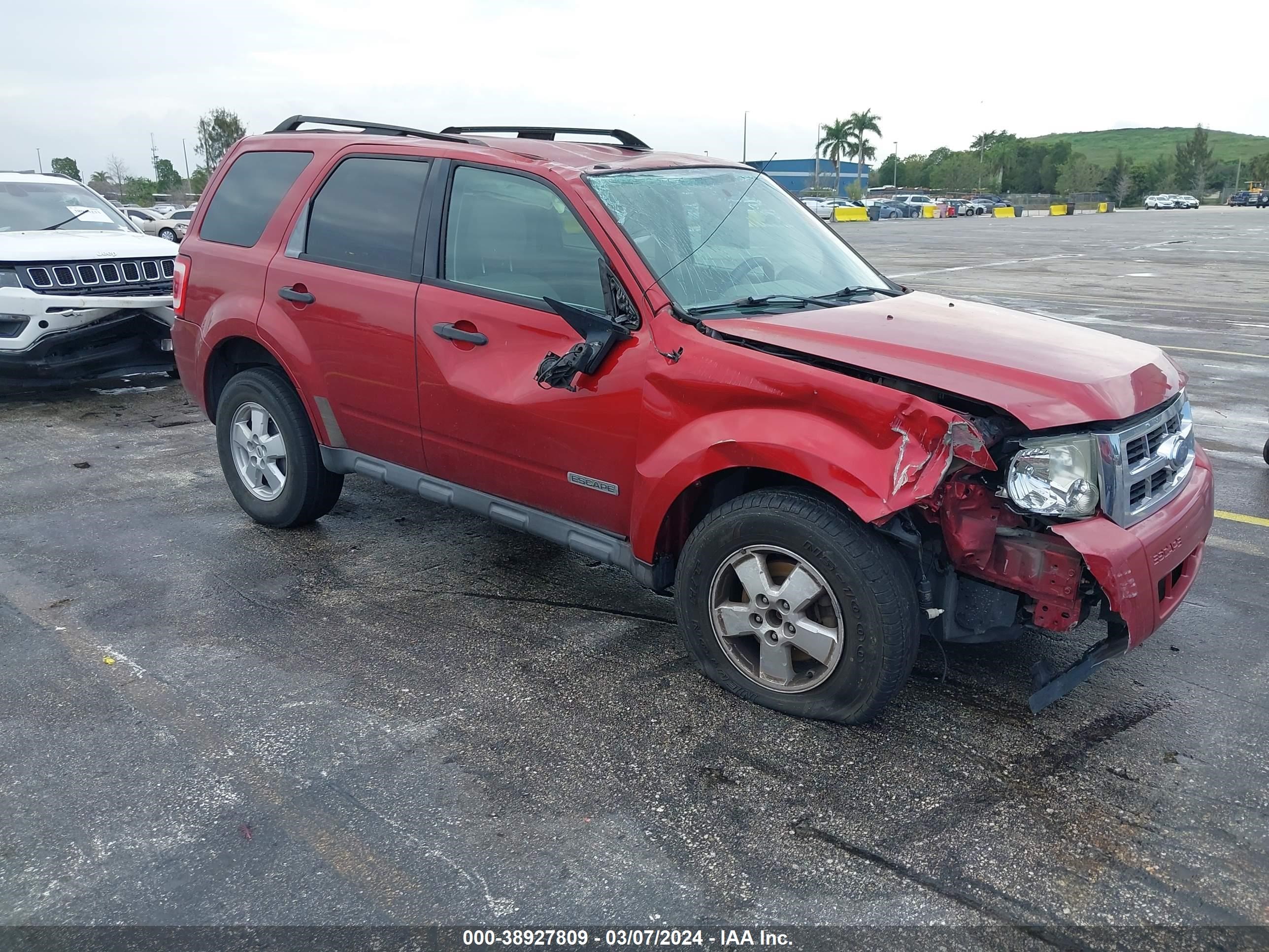 FORD ESCAPE 2008 1fmcu03z58kb01199