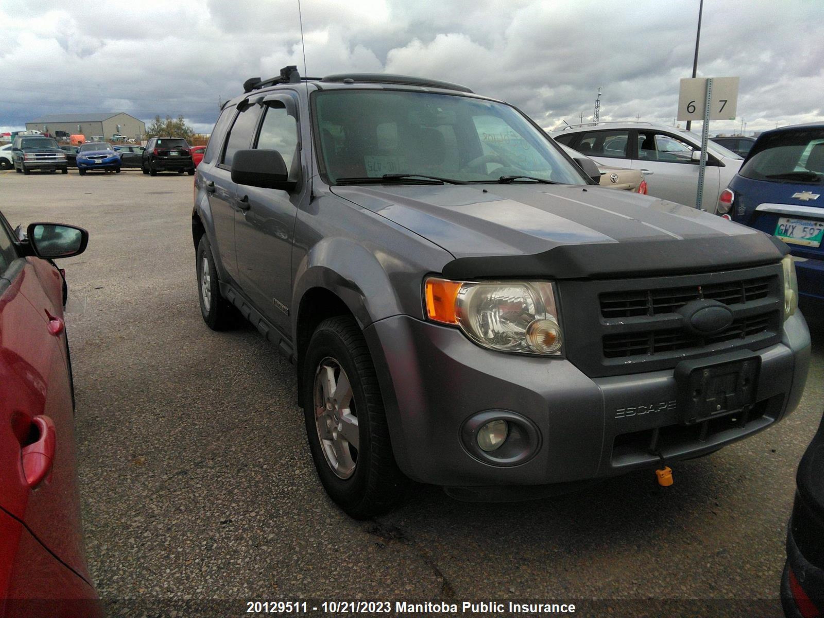 FORD ESCAPE 2008 1fmcu03z98kc04108