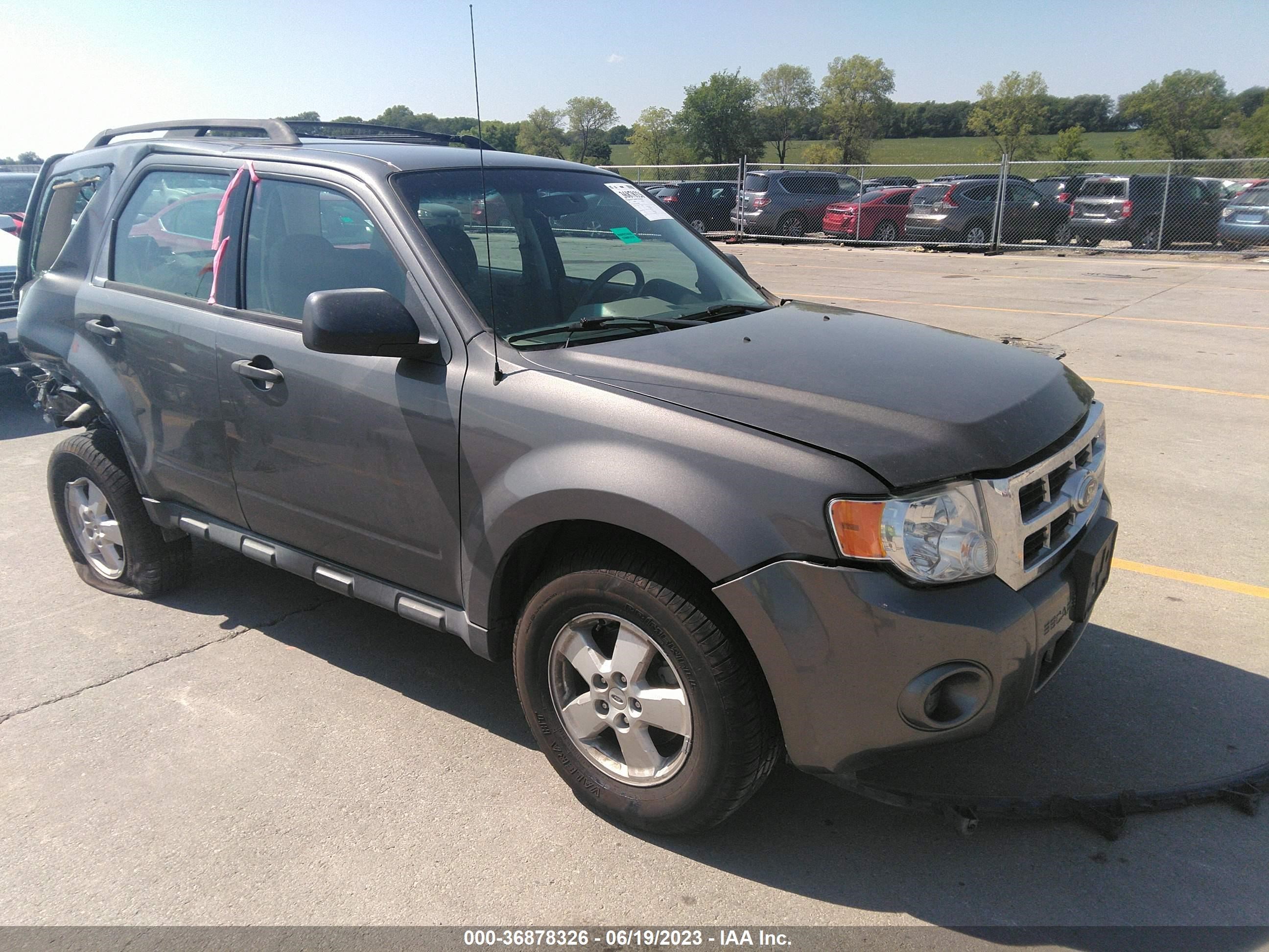 FORD ESCAPE 2011 1fmcu0c72bka97098