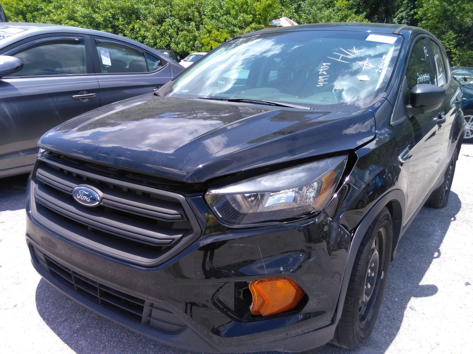 FORD ESCAPE FWD 4C 2018 1fmcu0f70jub79815