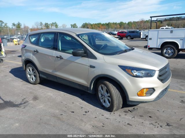 FORD ESCAPE 2018 1fmcu0f70juc26860