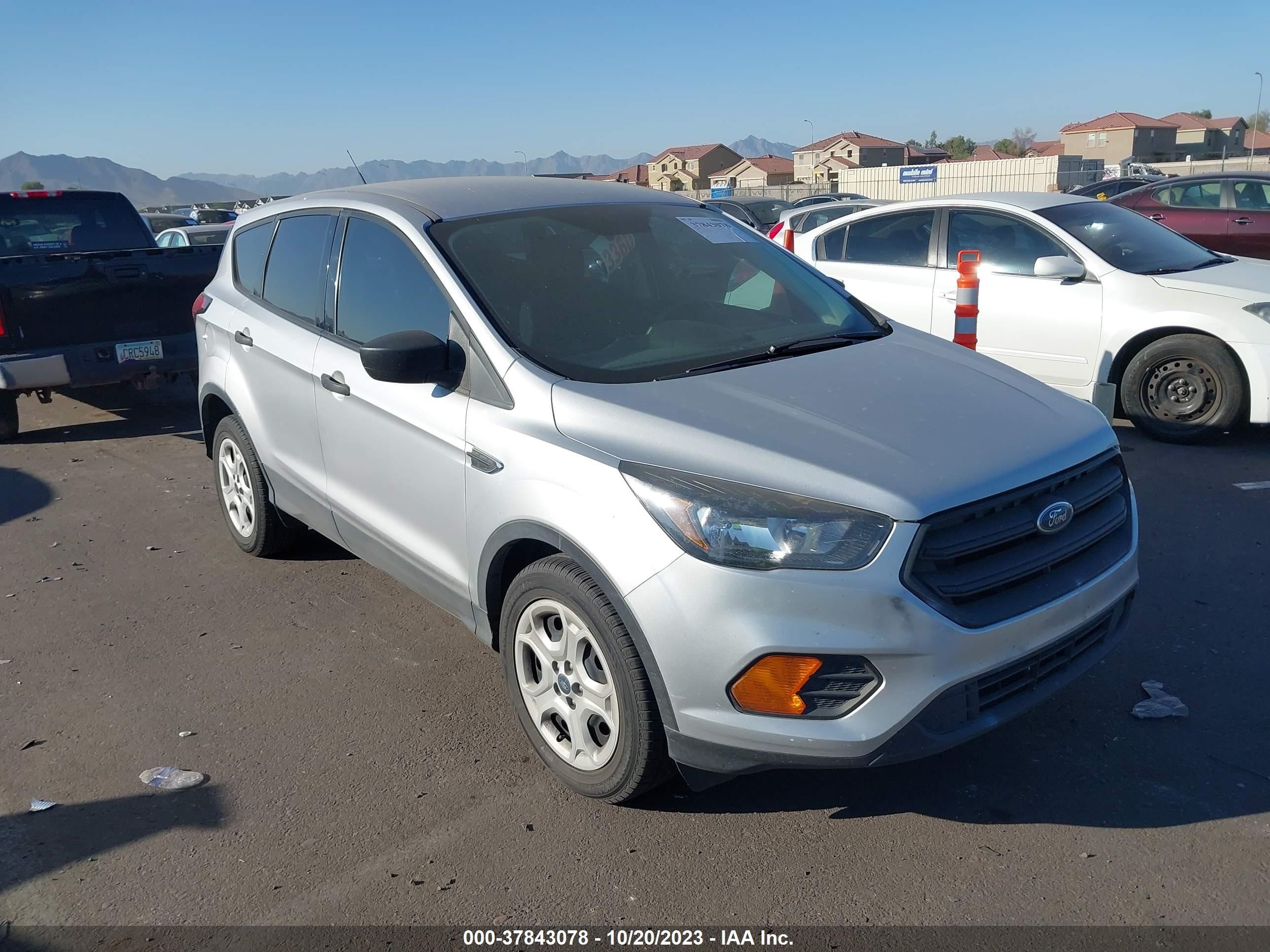 FORD ESCAPE 2019 1fmcu0f70kub05280