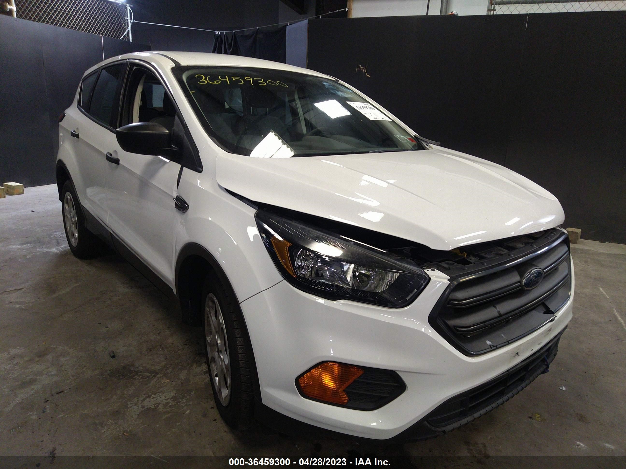 FORD ESCAPE 2019 1fmcu0f70kuc34054