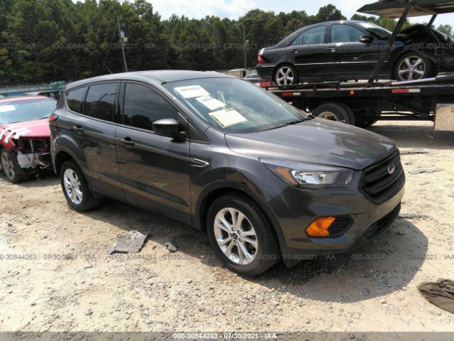 FORD ESCAPE 2018 1fmcu0f71jub03231