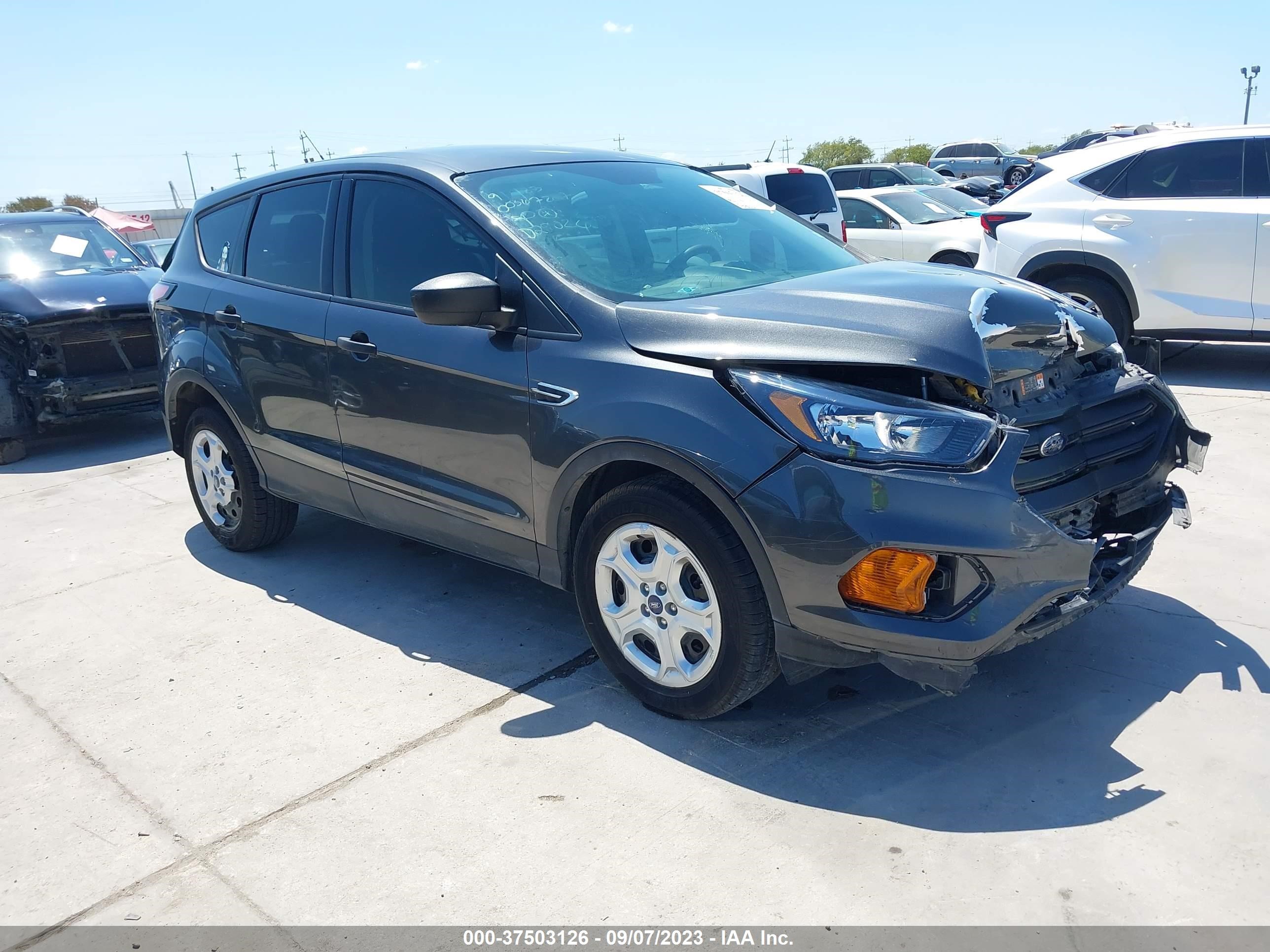 FORD ESCAPE 2018 1fmcu0f71jud29026