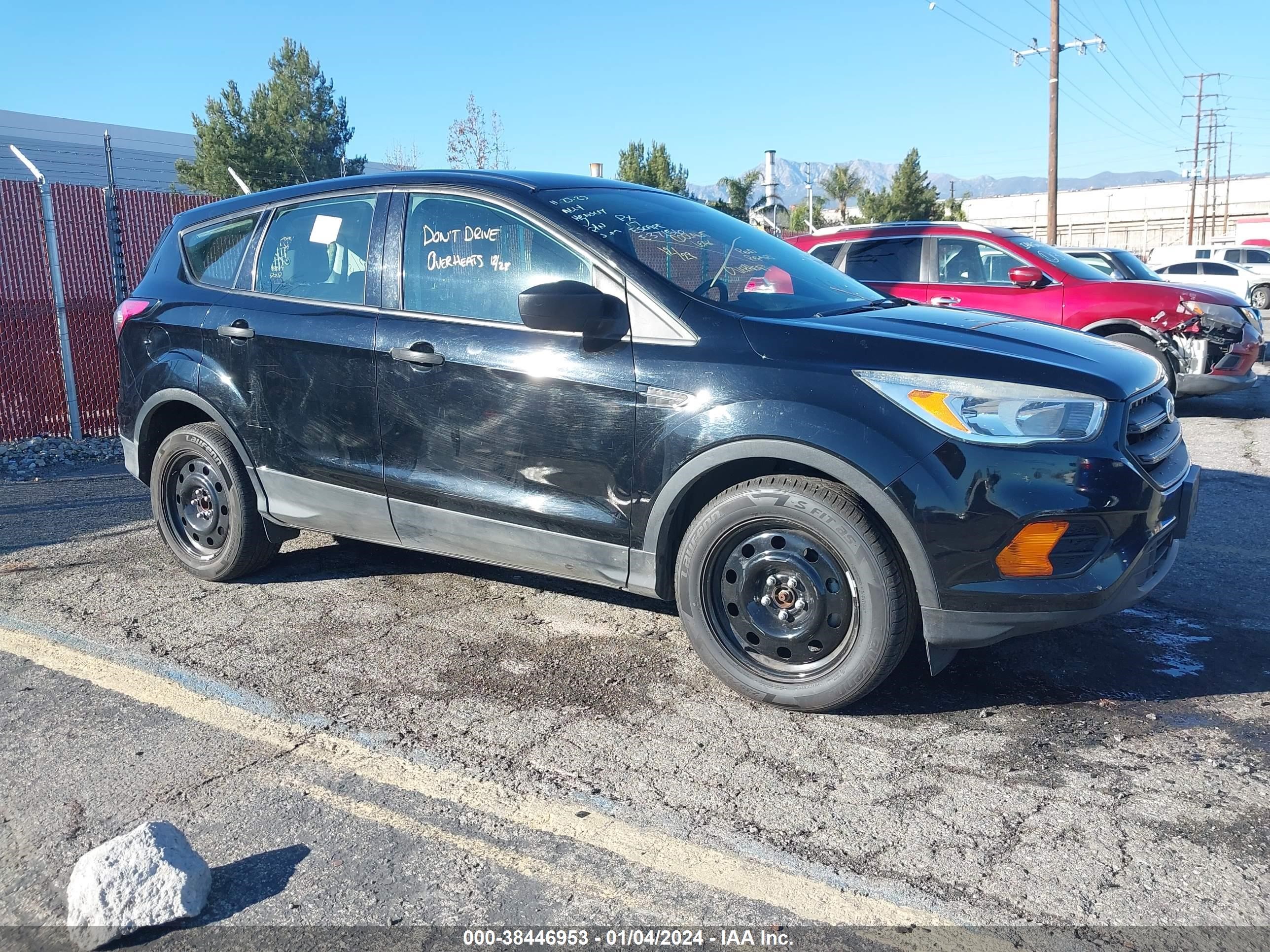 FORD ESCAPE 2017 1fmcu0f73hue37156