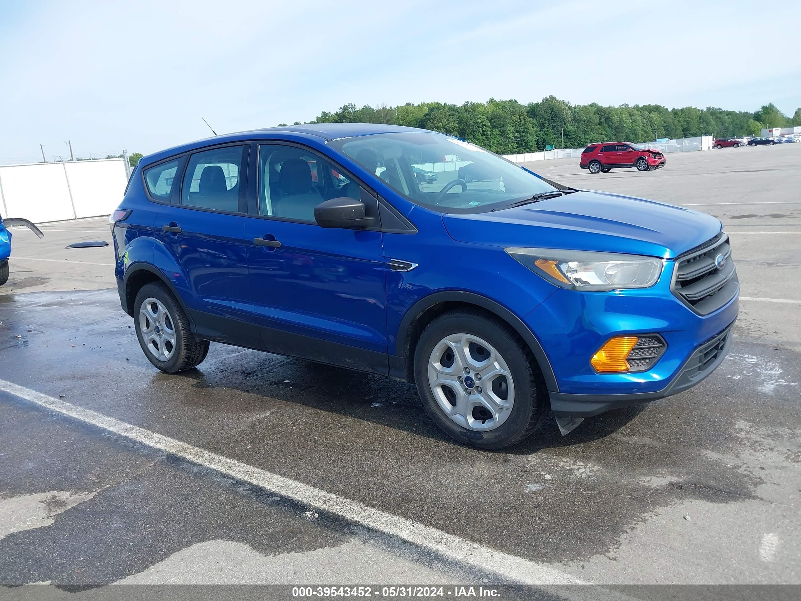 FORD ESCAPE 2018 1fmcu0f73jua29553