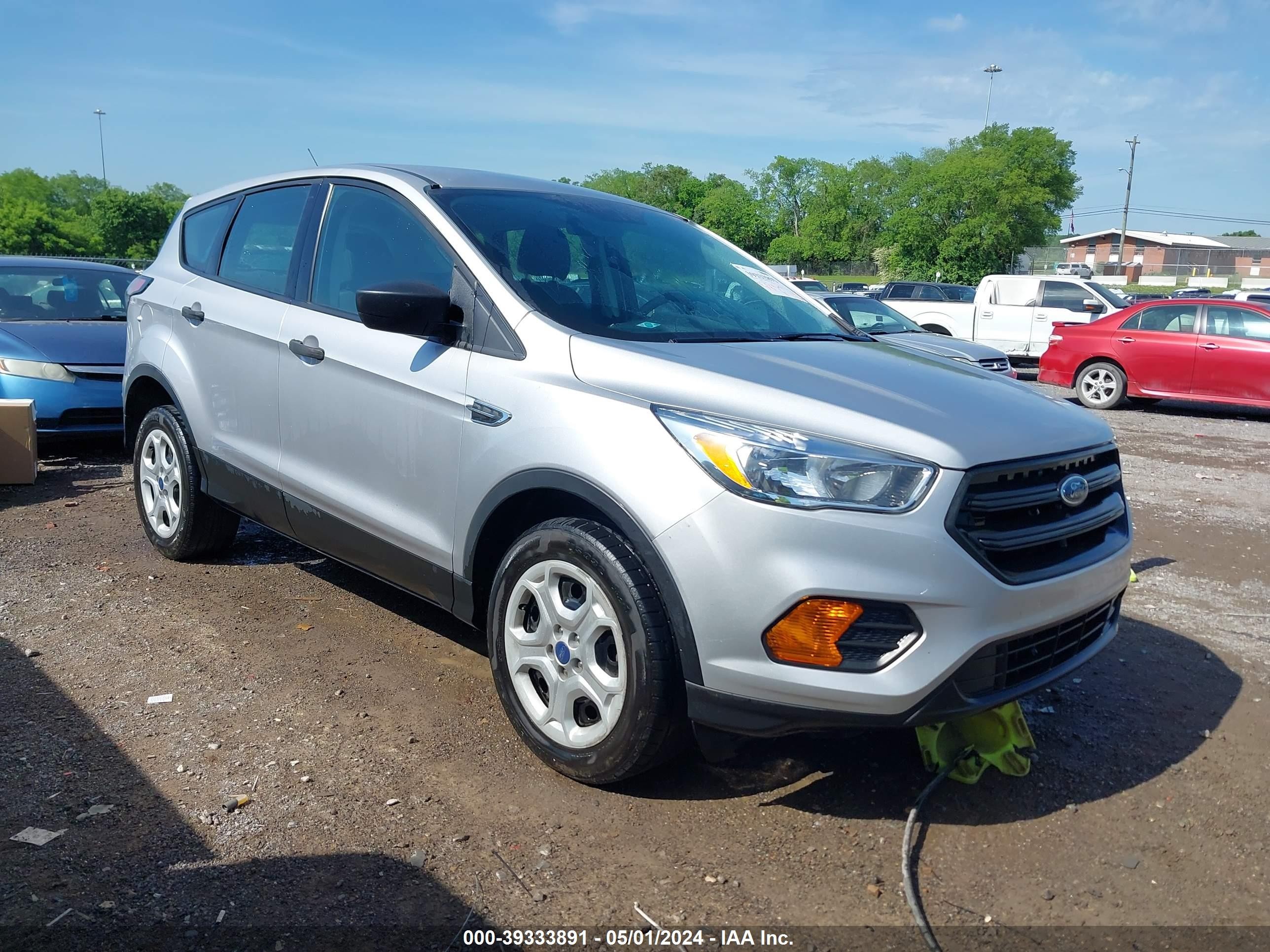 FORD ESCAPE 2017 1fmcu0f74hue64608