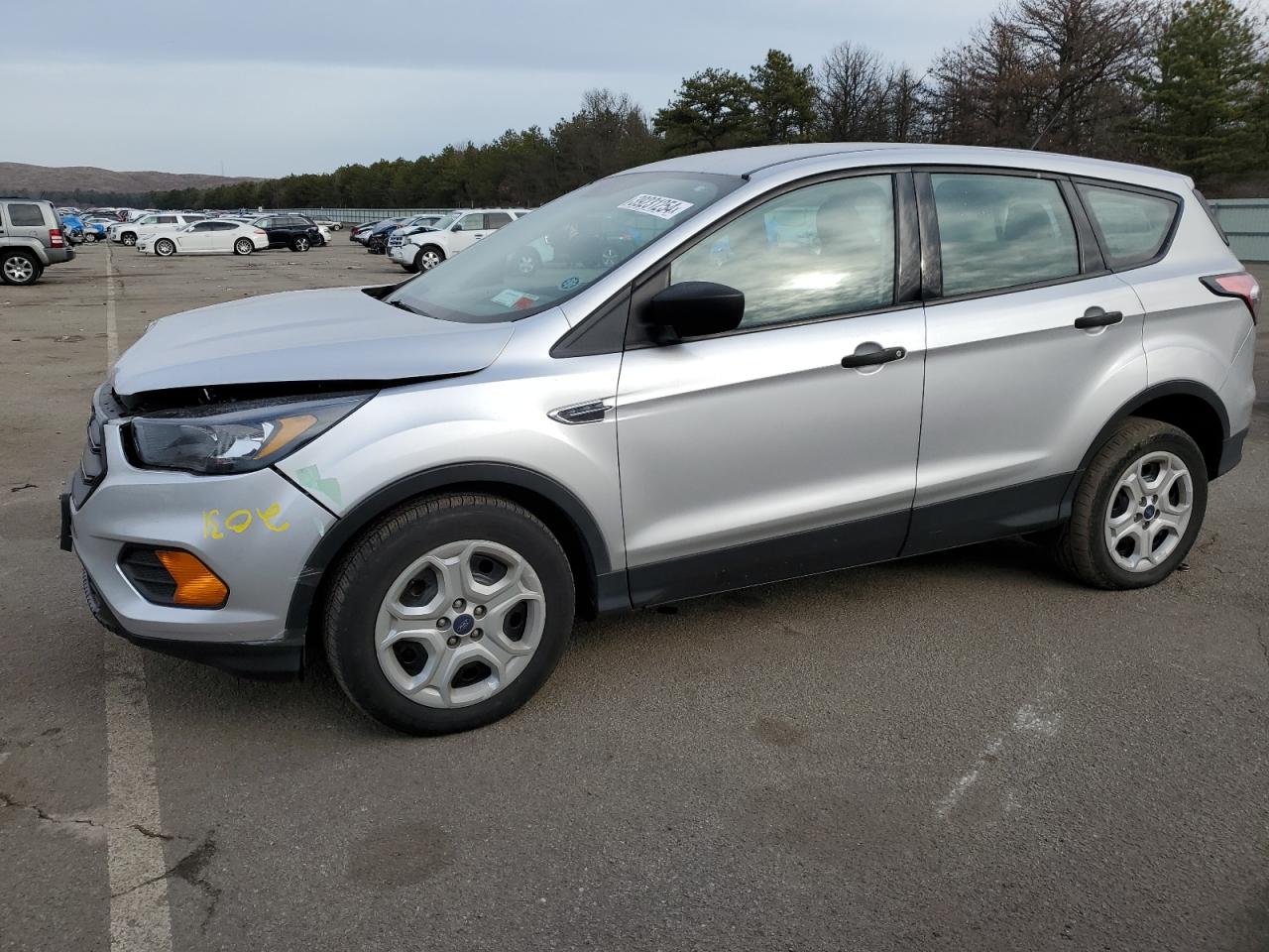 FORD ESCAPE 2018 1fmcu0f74juc99309