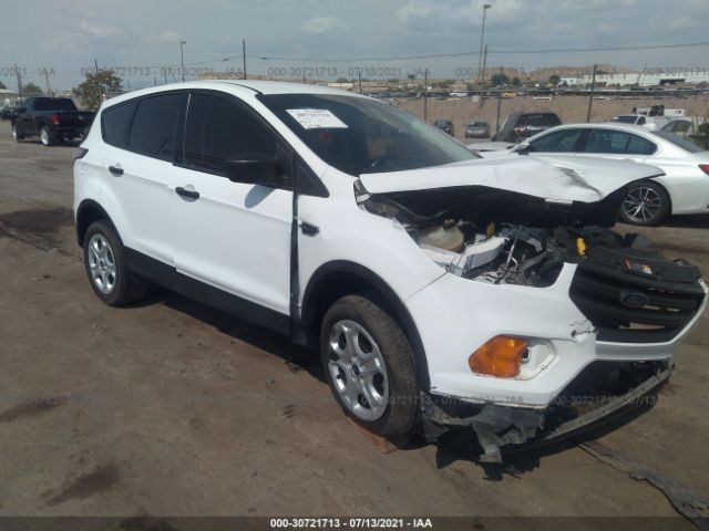 FORD ESCAPE 2017 1fmcu0f77huc01612