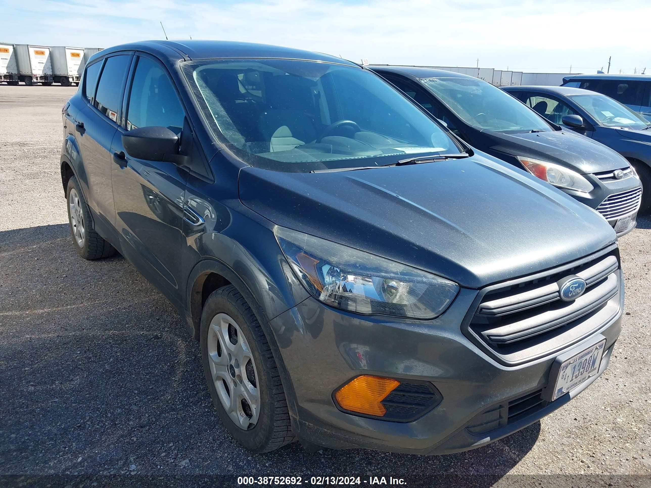 FORD ESCAPE 2019 1fmcu0f77kub88982