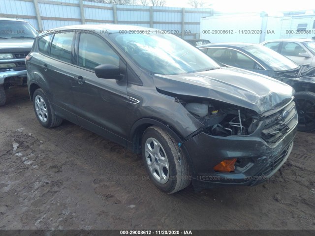 FORD ESCAPE 2018 1fmcu0f78jua48177