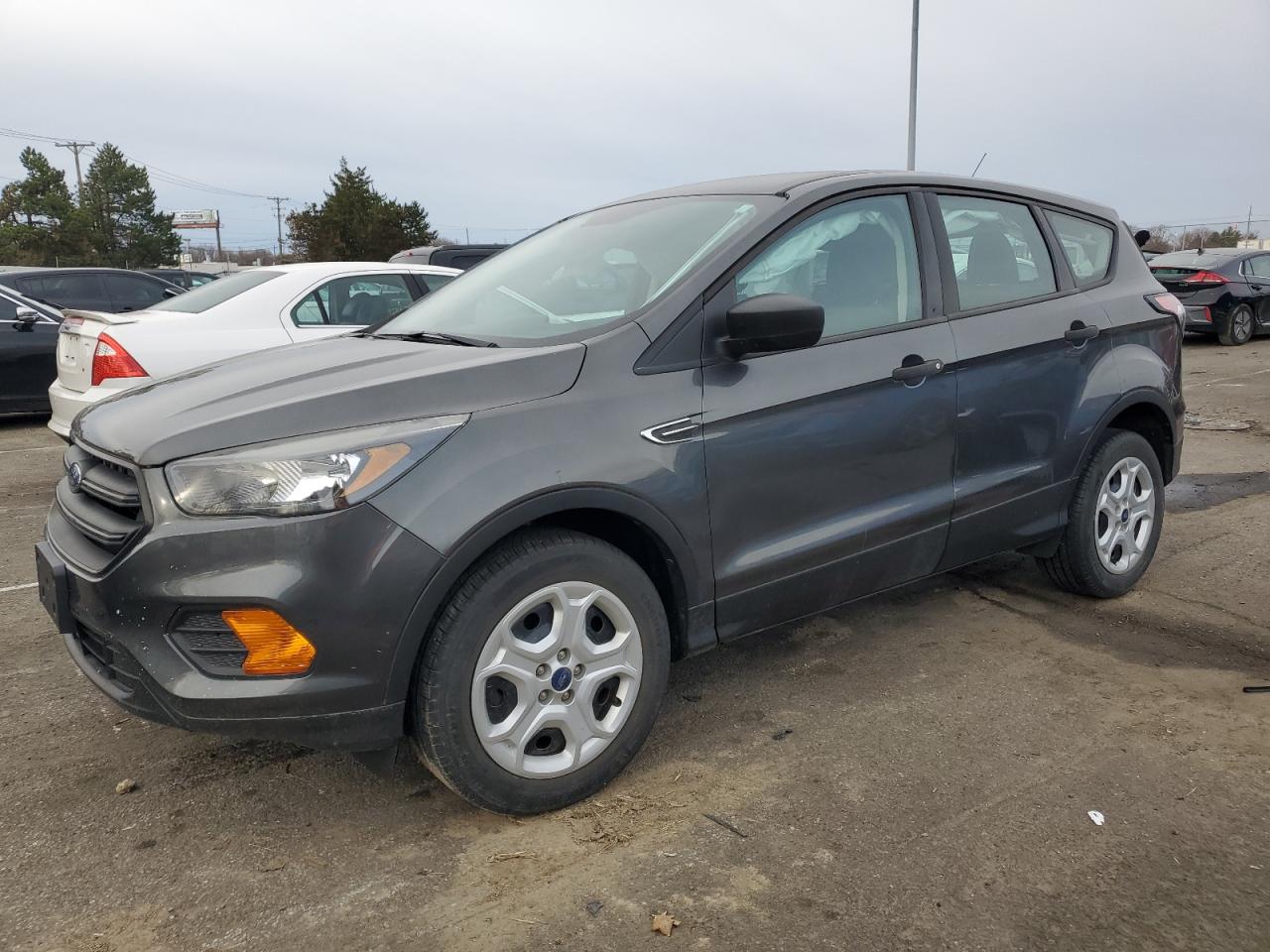 FORD ESCAPE 2018 1fmcu0f7xjua33986