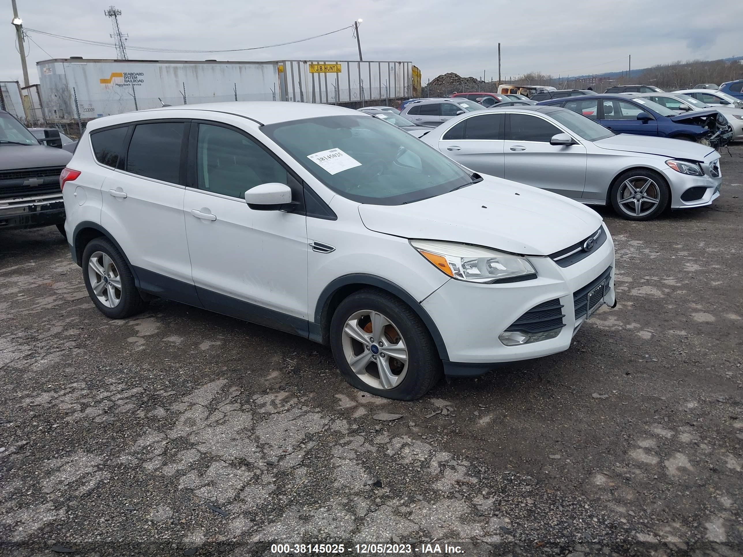 FORD ESCAPE 2016 1fmcu0g78gua23254