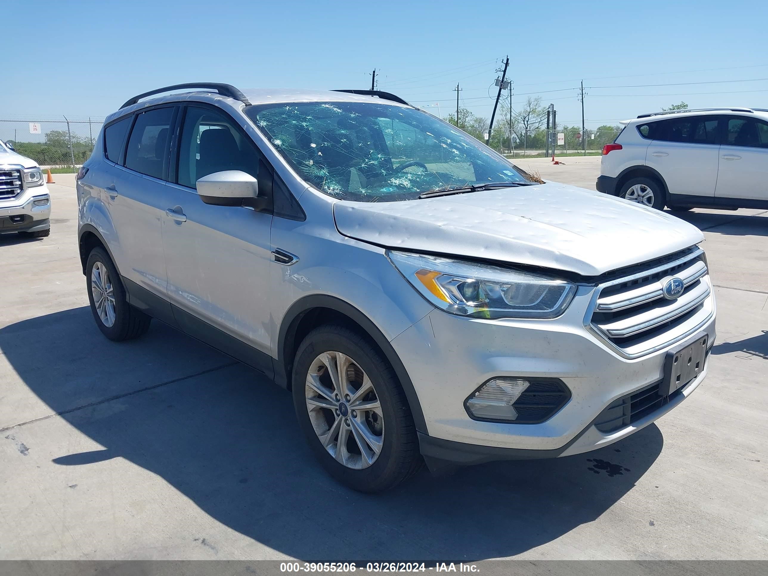 FORD ESCAPE 2017 1fmcu0g90huf07387