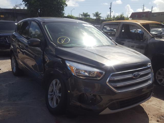 FORD ESCAPE SE 2017 1fmcu0g91huc03338