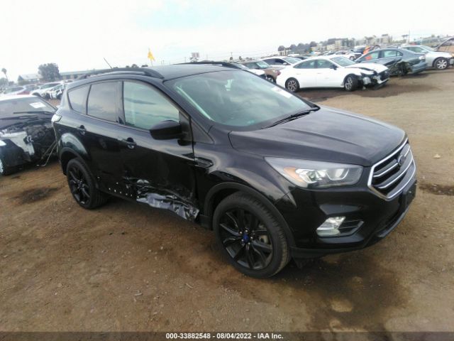 FORD ESCAPE 2017 1fmcu0g92hub91751