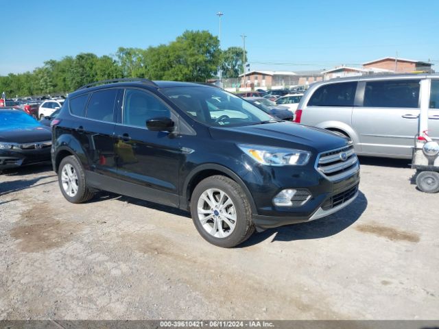 FORD ESCAPE 2018 1fmcu0g93juc20762