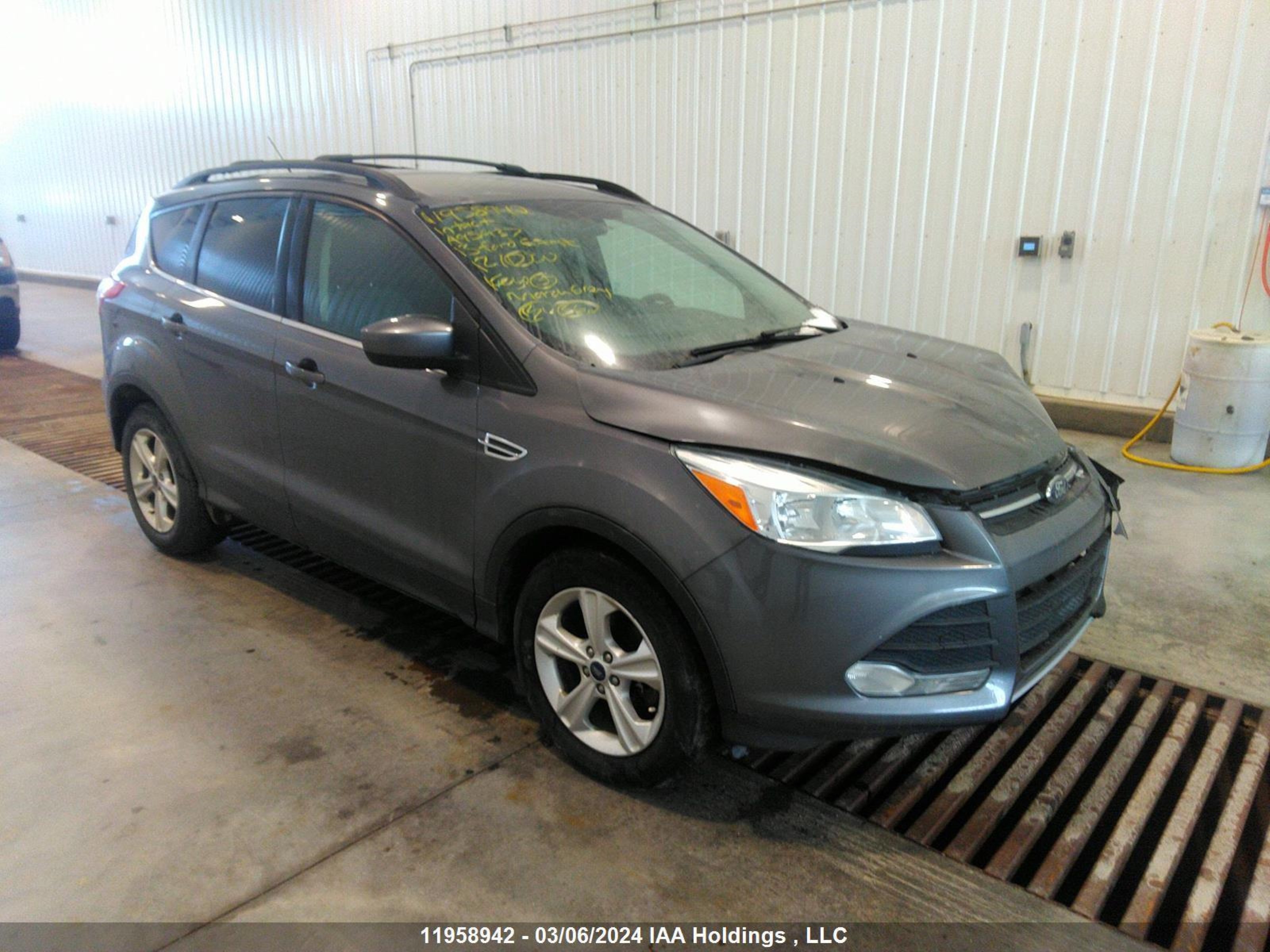 FORD ESCAPE 2013 1fmcu0g94dua95937