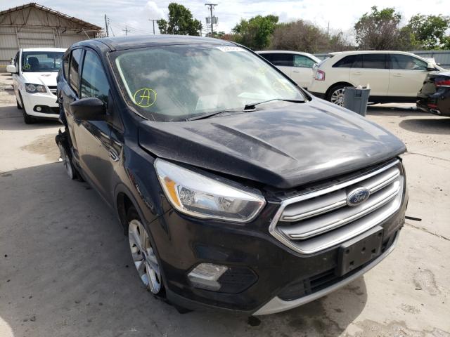 FORD ESCAPE SE 2017 1fmcu0g95hud29850