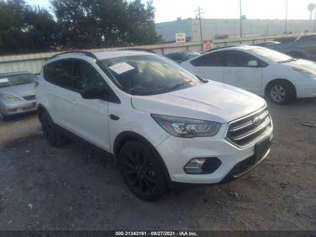 FORD ESCAPE 2017 1fmcu0g96hue53951