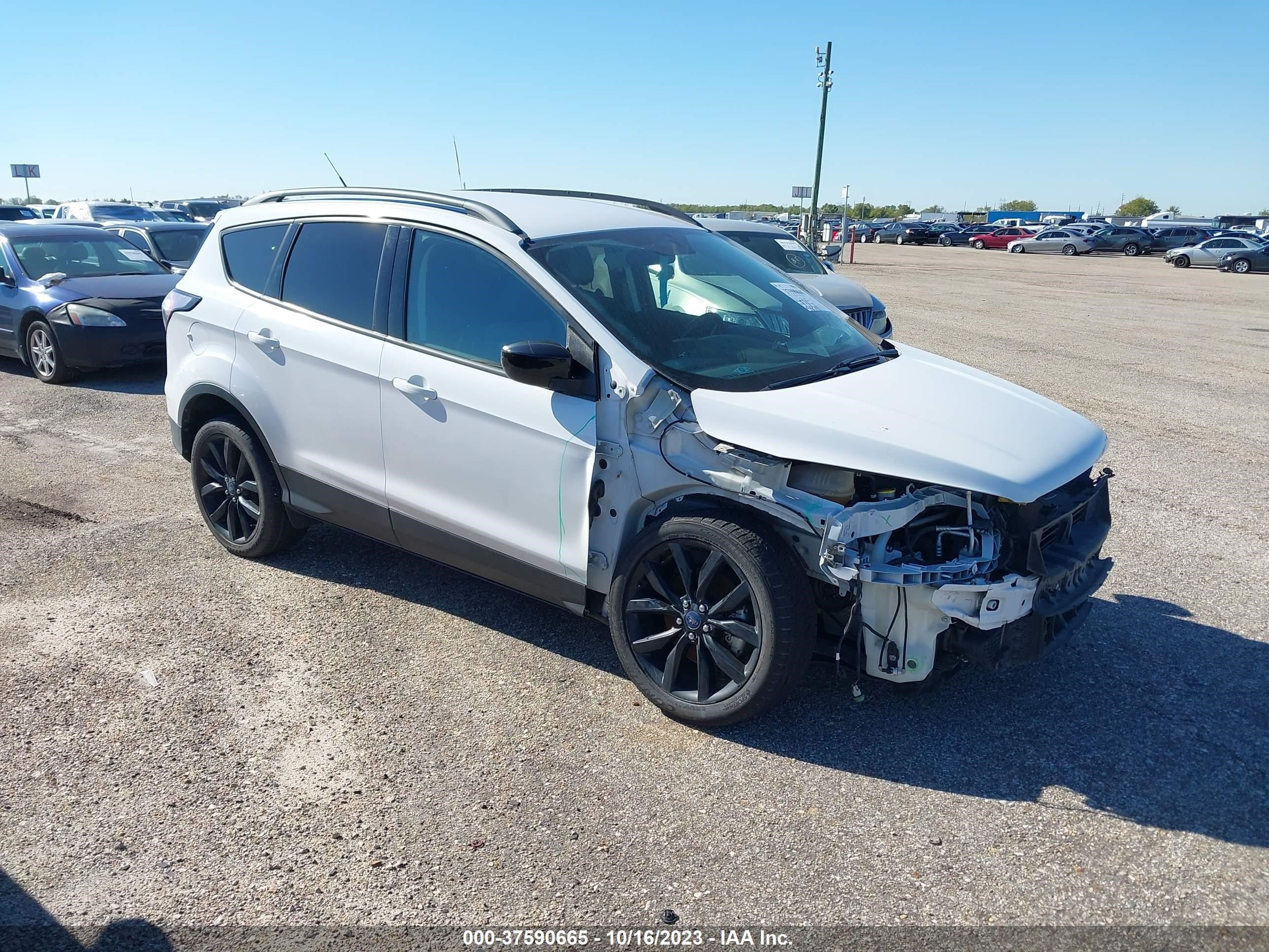 FORD ESCAPE 2017 1fmcu0g97hud40395