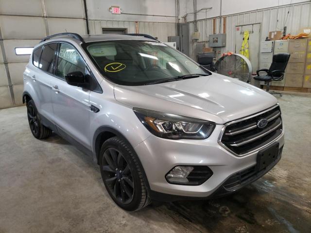 FORD ESCAPE SE 2017 1fmcu0g99hua81750