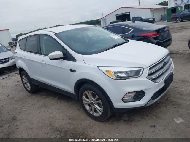 FORD ESCAPE 2017 1fmcu0gd0huf01111