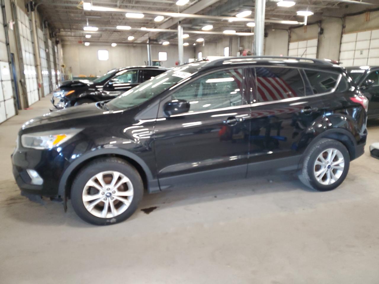 FORD ESCAPE 2018 1fmcu0gd0jub37956