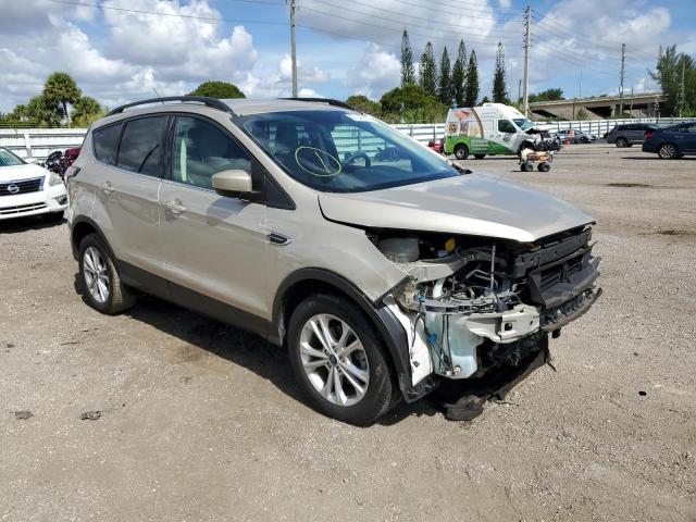 FORD ESCAPE SE 2018 1fmcu0gd0jub98448