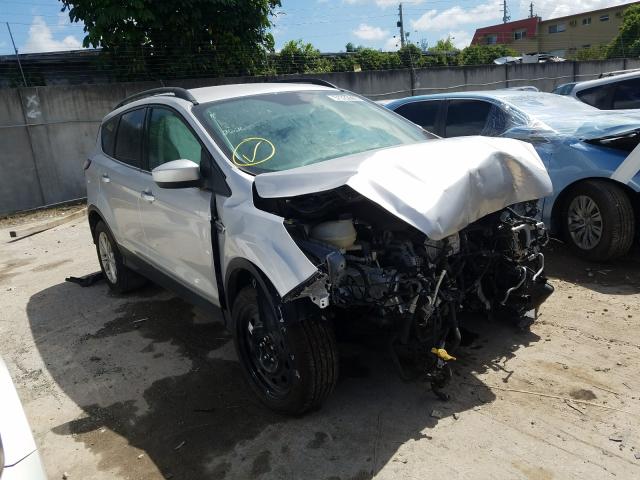 FORD ESCAPE SE 2018 1fmcu0gd0juc12543