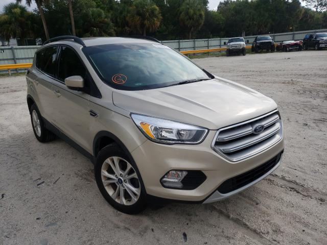 FORD ESCAPE SE 2018 1fmcu0gd0jud15137