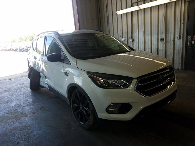 FORD ESCAPE SE 2018 1fmcu0gd0jud18894