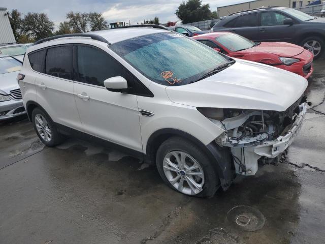 FORD ESCAPE SE 2017 1fmcu0gd1huc34867