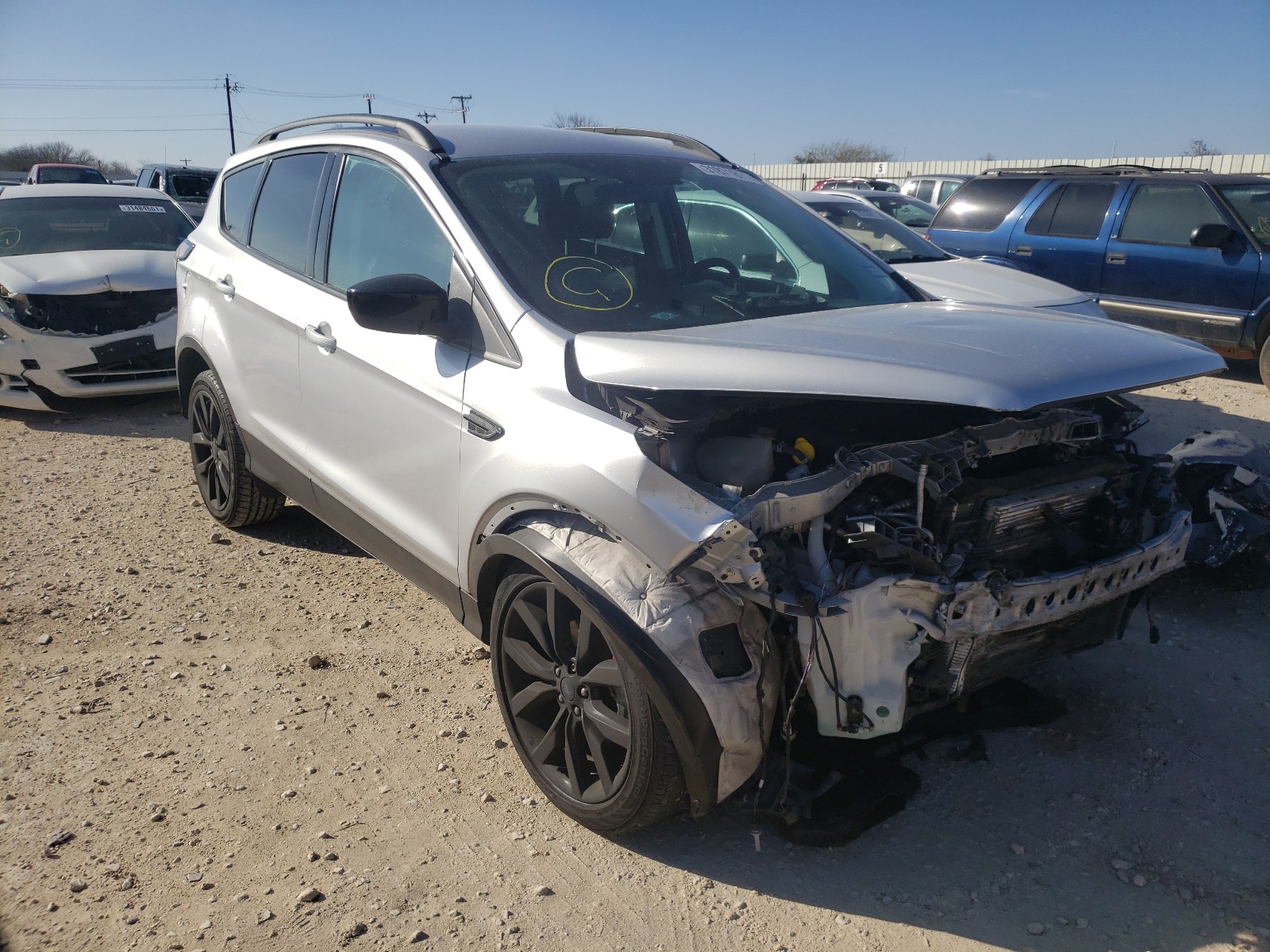 FORD ESCAPE SE 2017 1fmcu0gd1hue71505