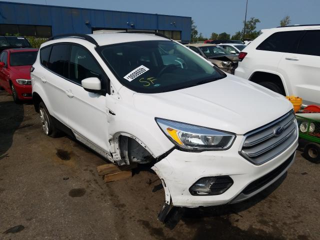 FORD ESCAPE SE 2018 1fmcu0gd1jub09485