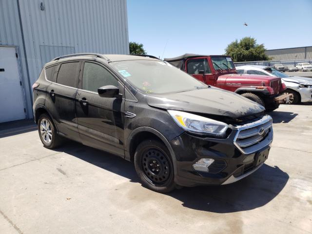 FORD ESCAPE SE 2018 1fmcu0gd1jub84204