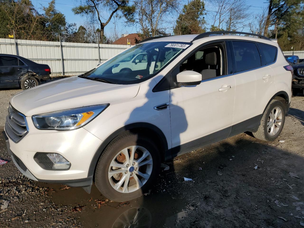 FORD ESCAPE 2018 1fmcu0gd1jub98376