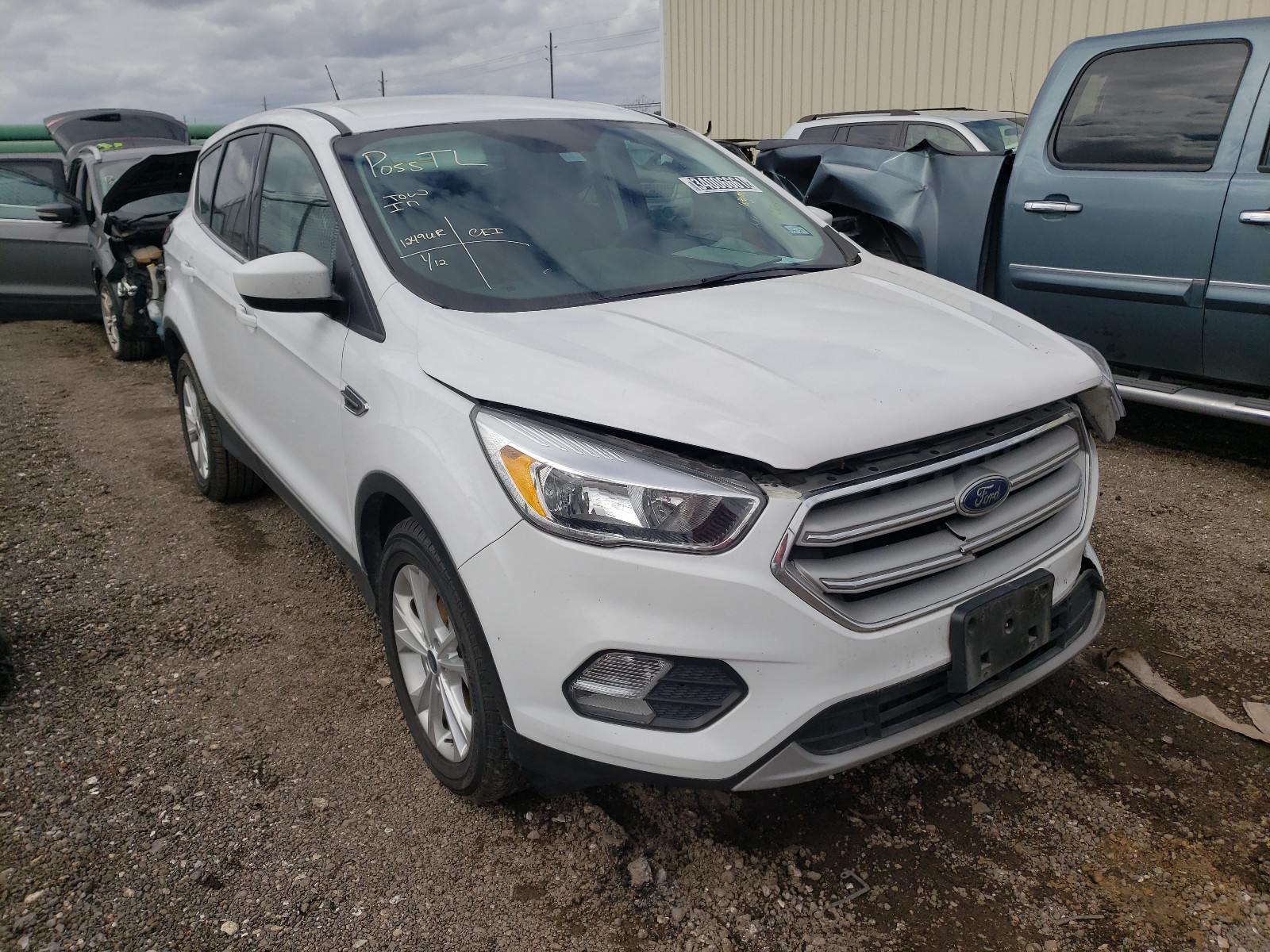 FORD ESCAPE SE 2019 1fmcu0gd1kuc06851