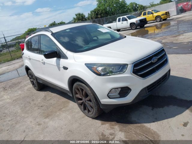 FORD ESCAPE 2017 1fmcu0gd2hue64935