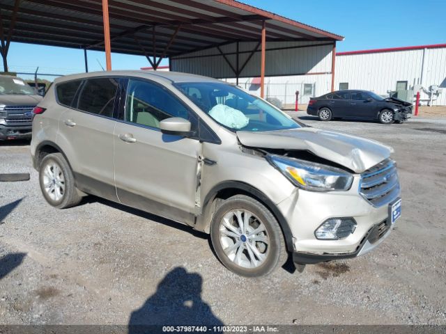 FORD ESCAPE 2017 1fmcu0gd2hue85784